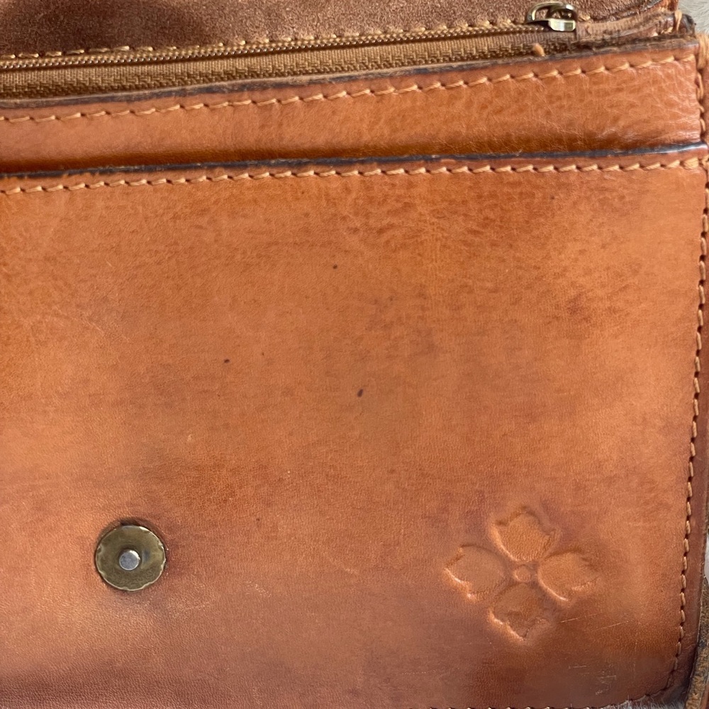 Great Condition PATRICIA NASH CROSSBODY Embossed Leather Detailing & 2 STRAPS - Picture 10 of 14